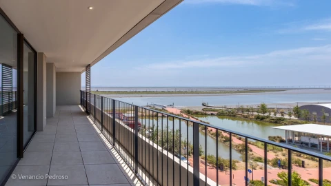 Apartamento T3 para Venda em Santa Iria de Azoia, São João da Talha e Bobadela