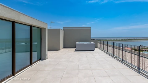 Apartamento T3 para Venda em Santa Iria de Azoia, São João da Talha e Bobadela