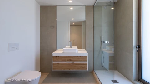 Apartamento T3 para Venda em Santa Iria de Azoia, São João da Talha e Bobadela