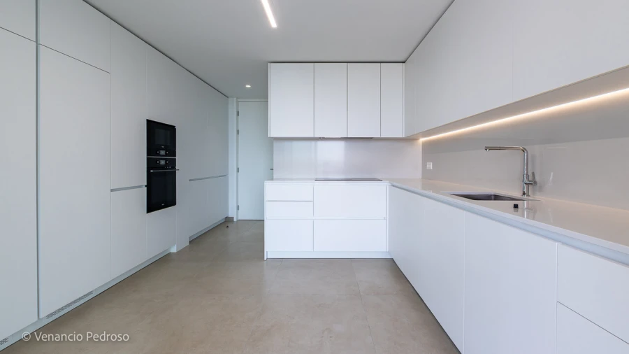 Apartamento T3 para Venda em Santa Iria de Azoia, São João da Talha e Bobadela Foto 15