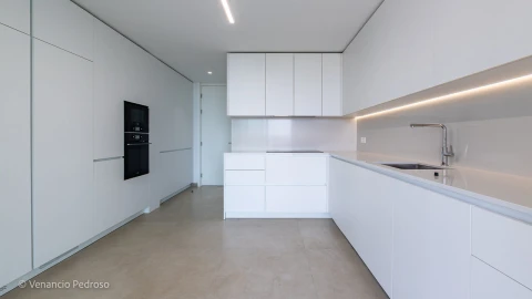 Apartamento T3 para Venda em Santa Iria de Azoia, São João da Talha e Bobadela