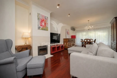Apartamento T4 para Venda em São Vicente (Braga)