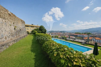 Apartamento T4 para Venda em São Vicente (Braga)