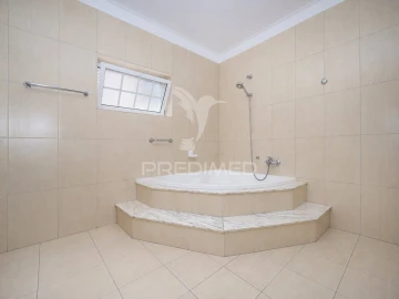 Moradia T3 para Venda em Moure