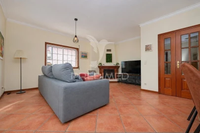 Moradia T3 para Venda em Moure