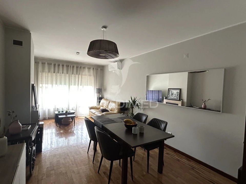 Apartamento T2 para Venda em Gulpilhares e Valadares Foto 8