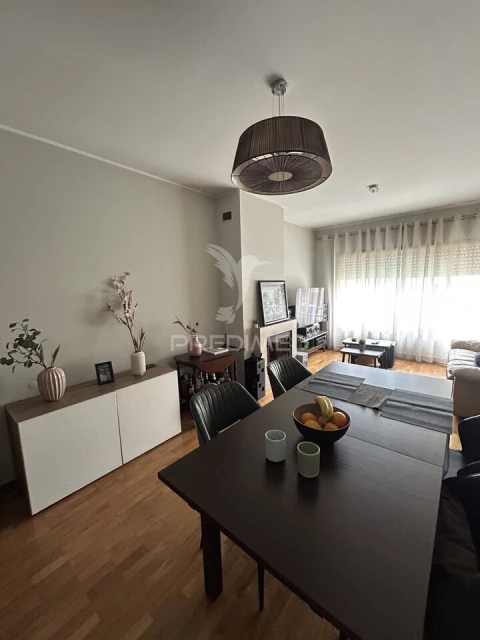 Apartamento T2 para Venda em Gulpilhares e Valadares