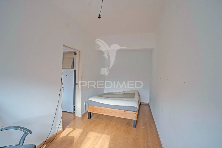 Apartamento T1 para Venda em Águas Livres Foto 4