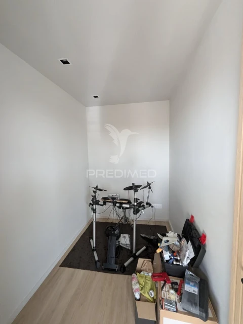 Apartamento T2 para Venda em Vila Nova de Famalicão e Calendário