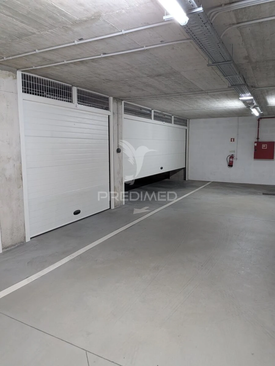 Apartamento T2 para Venda em Vila Nova de Famalicão e Calendário Foto 23