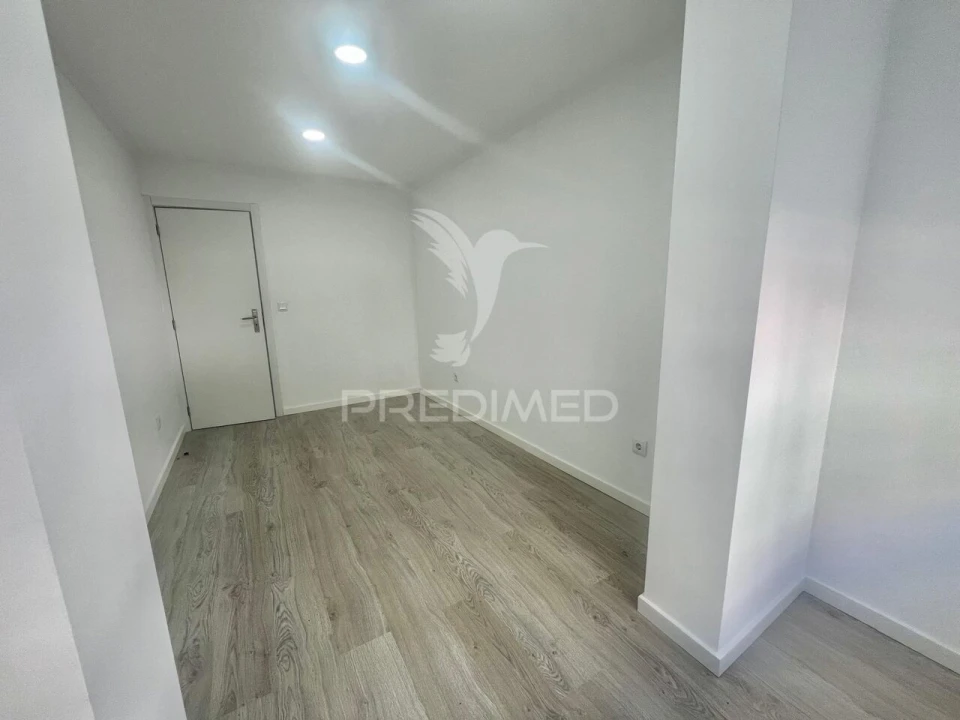 Apartamento T2 para Venda em Baixa da Banheira e Vale da Amoreira Foto 14
