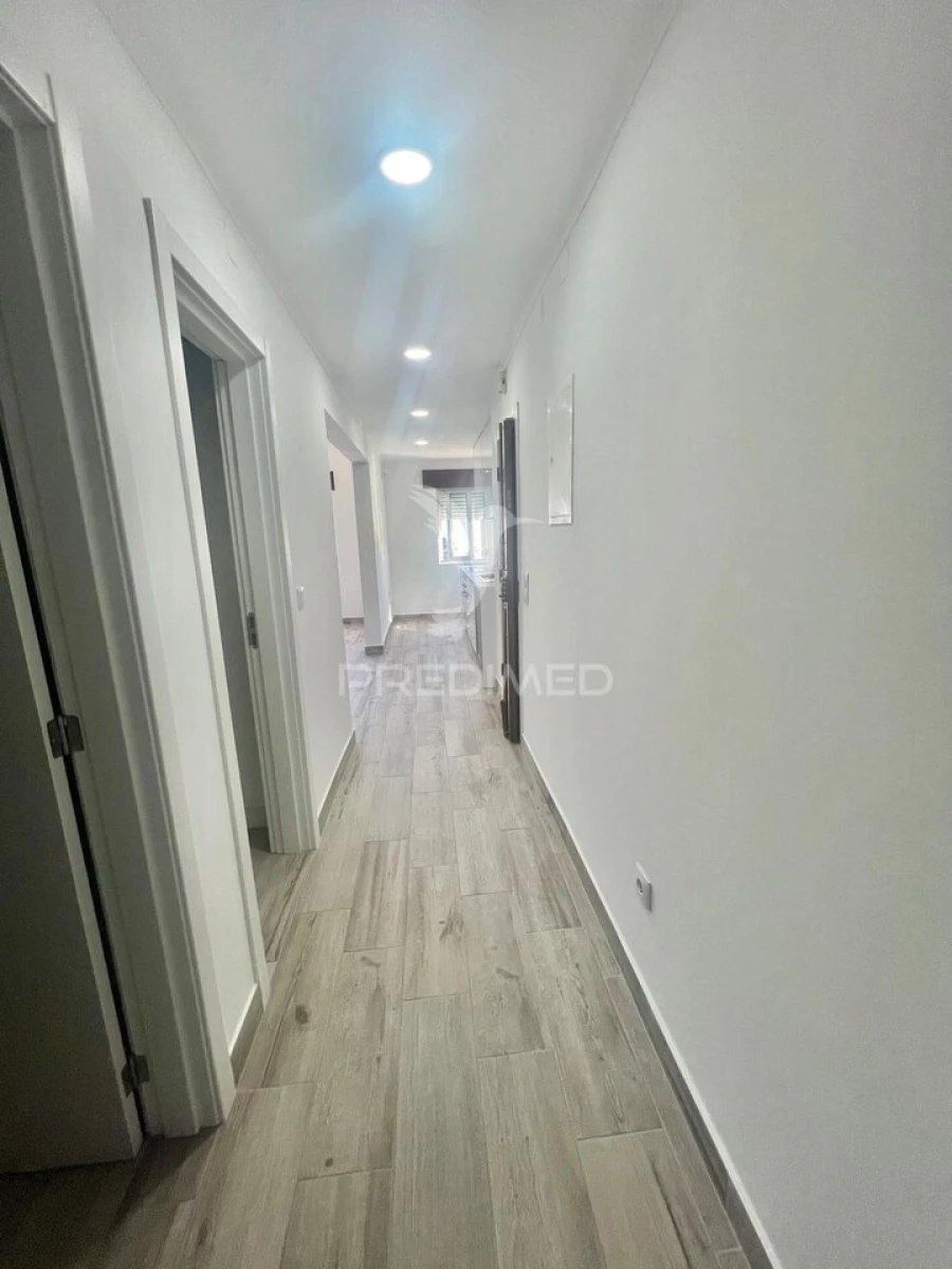 Apartamento T2 para Venda em Baixa da Banheira e Vale da Amoreira Foto 9