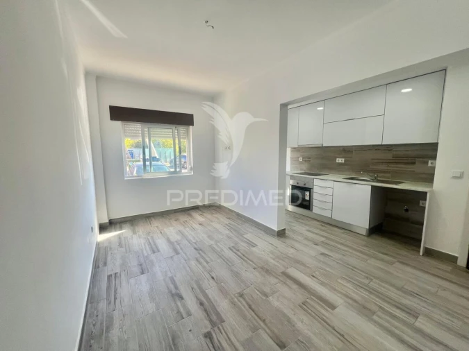 Apartamento T2 para Venda em Baixa da Banheira e Vale da Amoreira Foto 4