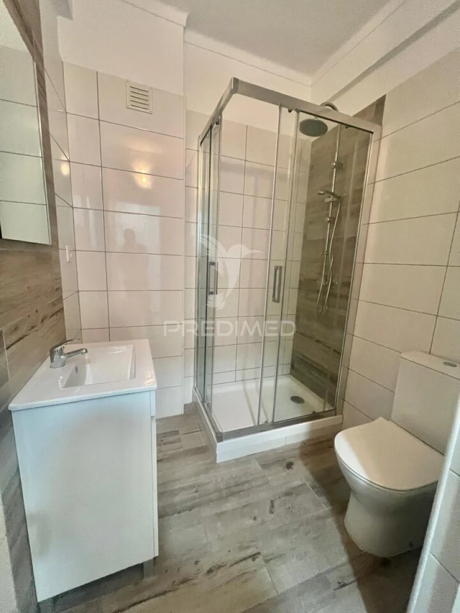 Apartamento T2 para Venda em Baixa da Banheira e Vale da Amoreira Foto 17