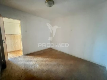 Apartamento T2 para Venda em Baixa da Banheira e Vale da Amoreira