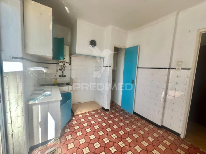 Apartamento T2 para Venda em Baixa da Banheira e Vale da Amoreira Foto 2