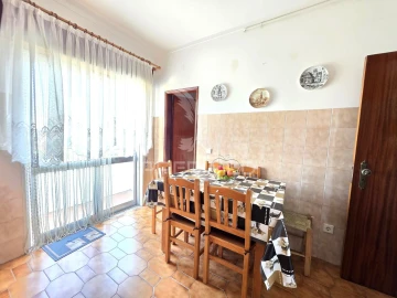 Apartamento T2 para Venda em São João Baptista