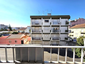 Apartamento T2 para Venda em São João Baptista