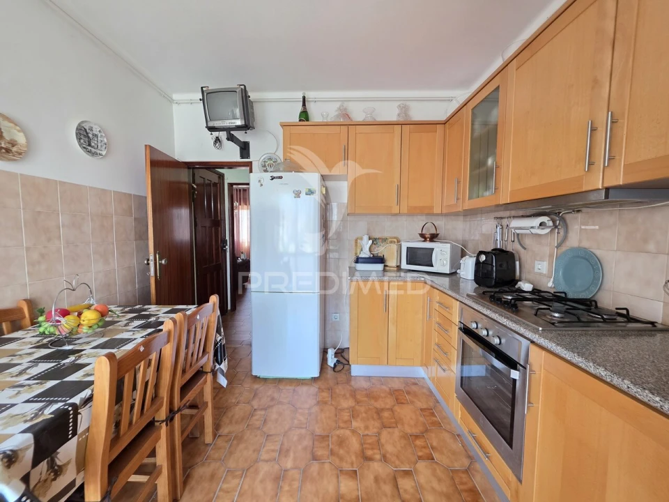 Apartamento T2 para Venda em São João Baptista Foto 1