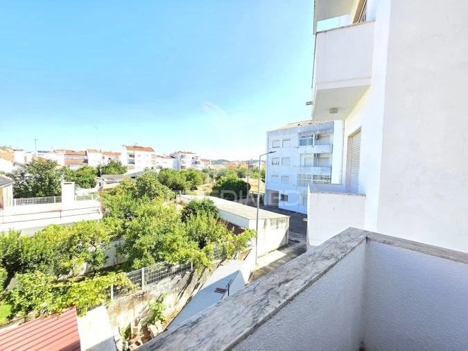 Apartamento T2 para Venda em São João Baptista Foto 8