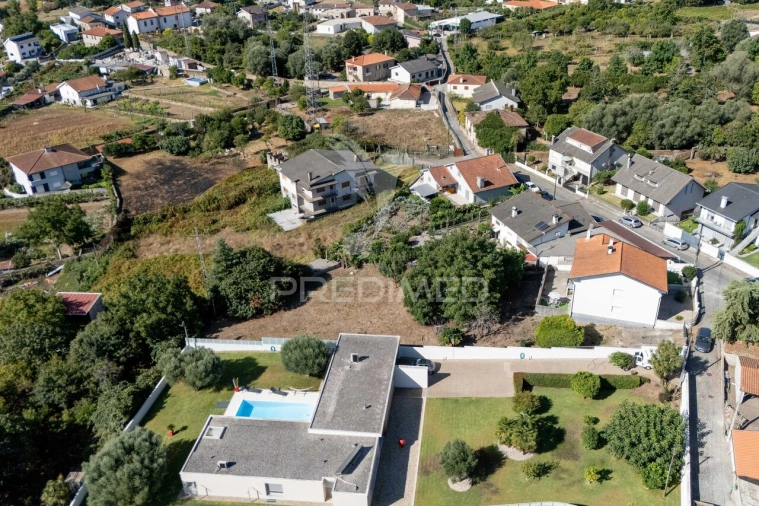 Terreno para Venda em Ferreiros, Prozelo e Besteiros Foto 24