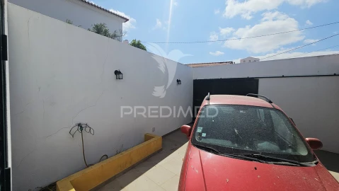 Moradia T0 para Venda em Vaiamonte