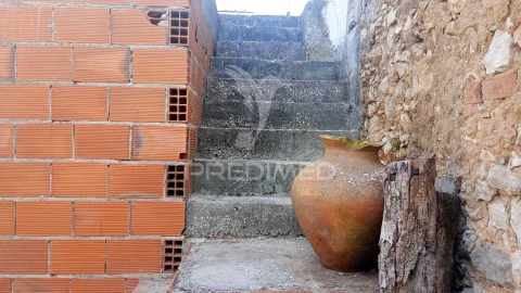 Moradia T2 para Venda em Rio Maior