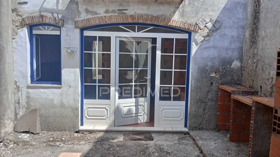 Moradia T2 para Venda em Rio Maior Foto 5