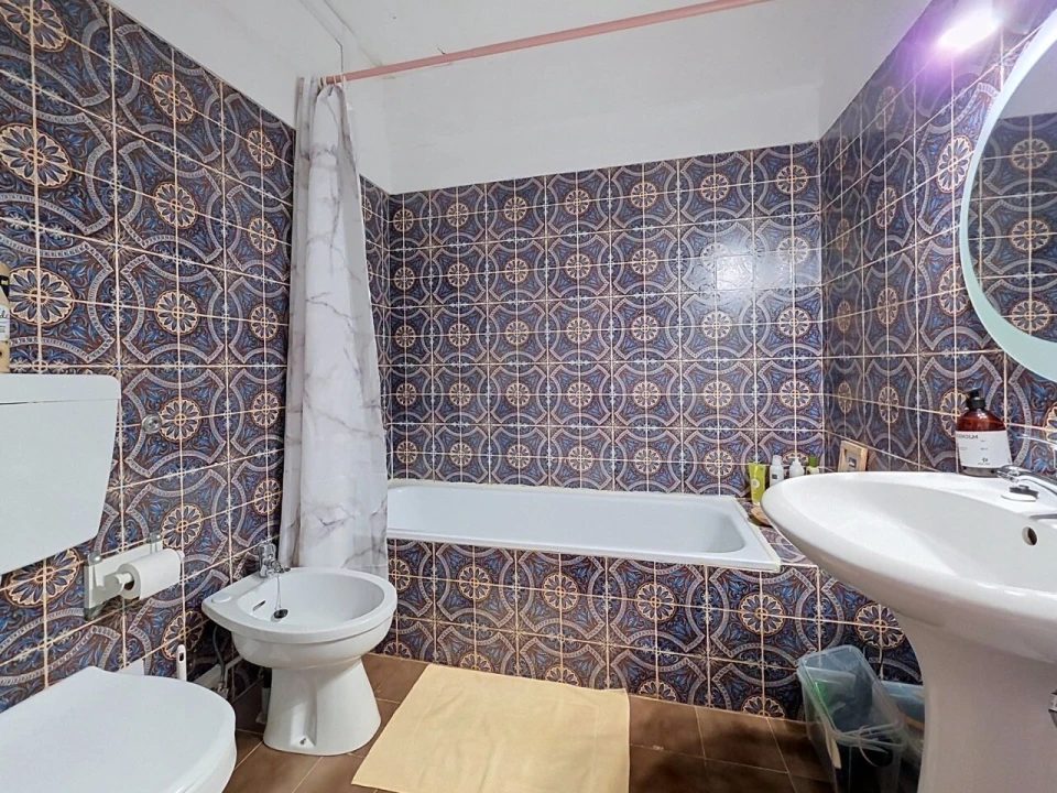Apartamento T0 para Venda em Lagos (São Sebastião e Santa Maria) Foto 8