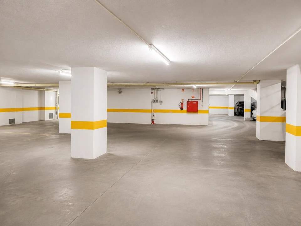 Apartamento T2 para Venda em Santo António dos Cavaleiros e Frielas Foto 16