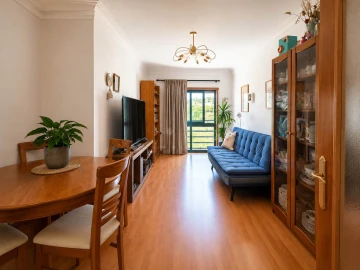 Apartamento T2 para Venda em Santo António dos Cavaleiros e Frielas