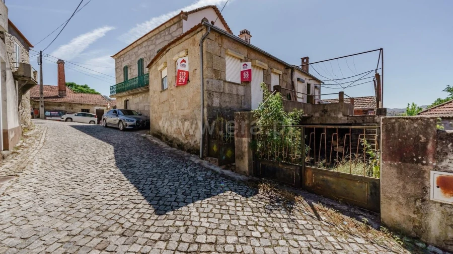 Moradia T3 para Venda em Bendada