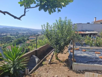 Terreno para Venda em São João da Madeira