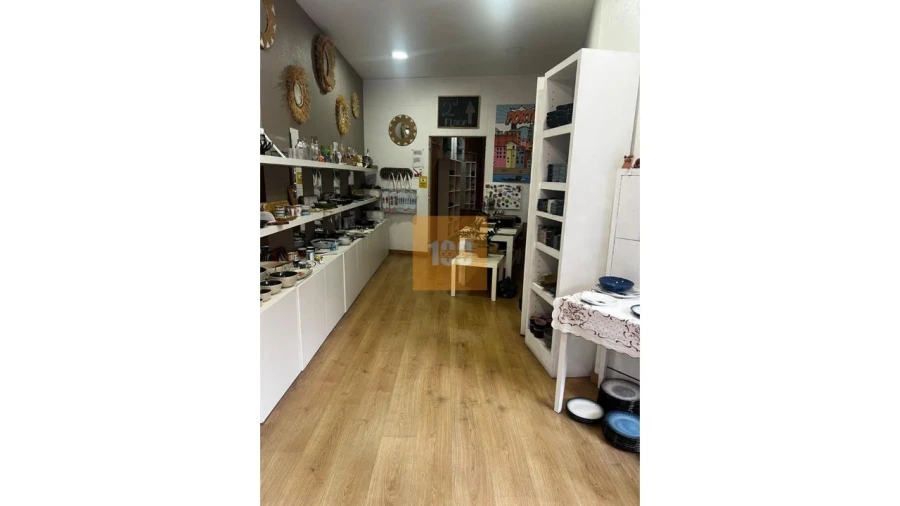 Negócio para Venda em Cedofeita, Santo Ildefonso, Sé, Miragaia, São Nicolau e Vitória Foto 5