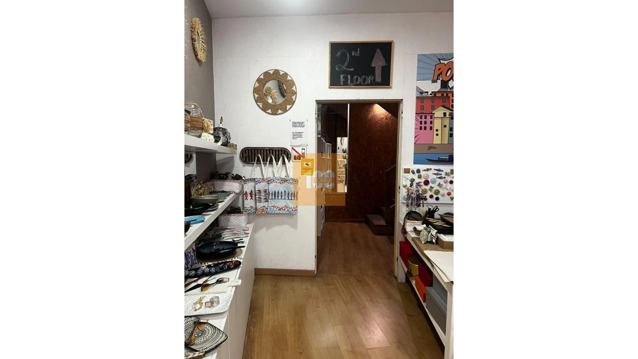 Negócio para Venda em Cedofeita, Santo Ildefonso, Sé, Miragaia, São Nicolau e Vitória Foto 4