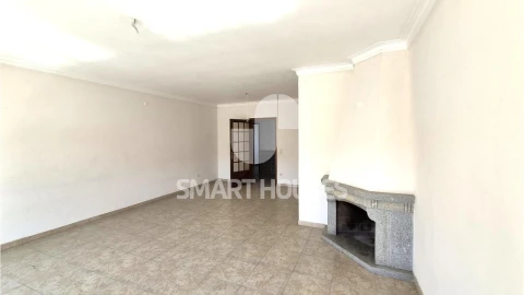 Apartamento T3 para Arrendamento em Arganil