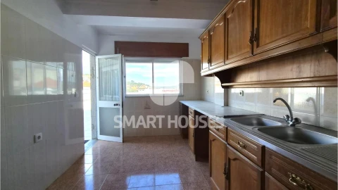 Apartamento T3 para Arrendamento em Arganil
