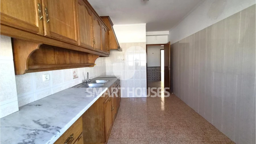 Apartamento T3 para Arrendamento em Arganil Foto 22