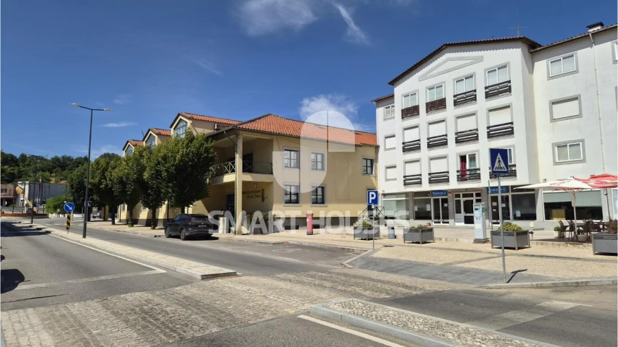 Apartamento T3 para Arrendamento em Arganil Foto 27