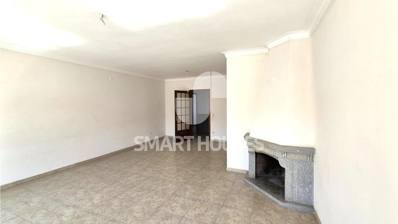 Apartamento T3 para Arrendamento em Arganil Foto 4