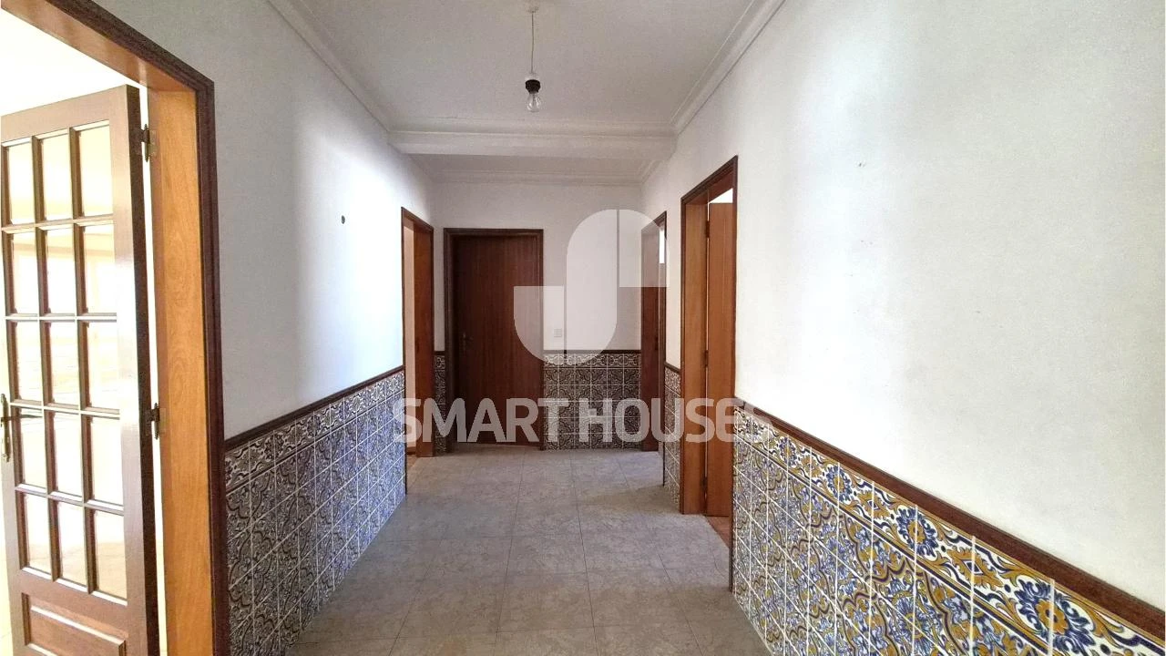 Apartamento T3 para Arrendamento em Arganil Foto 6