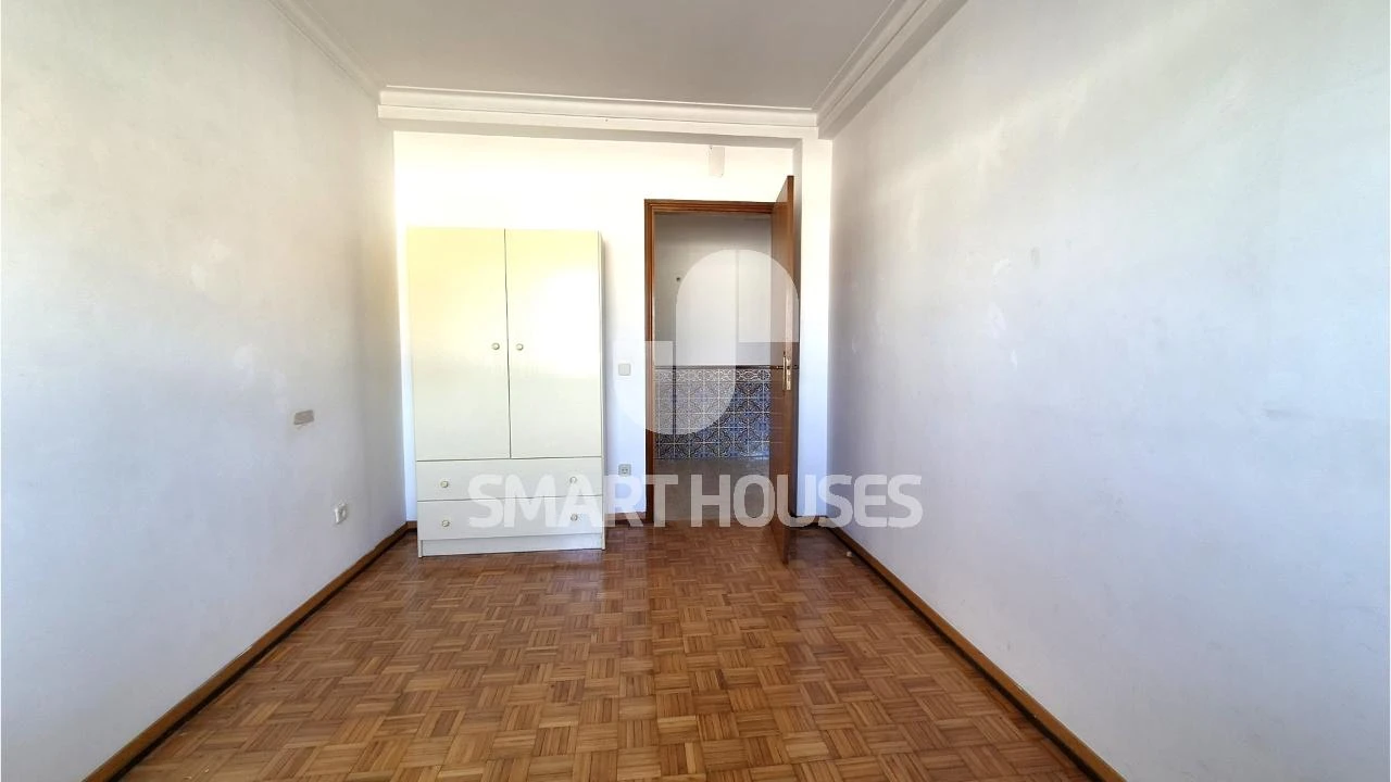 Apartamento T3 para Arrendamento em Arganil Foto 7