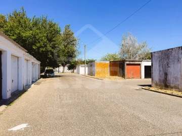 Garagem para Arrendamento em Benavente