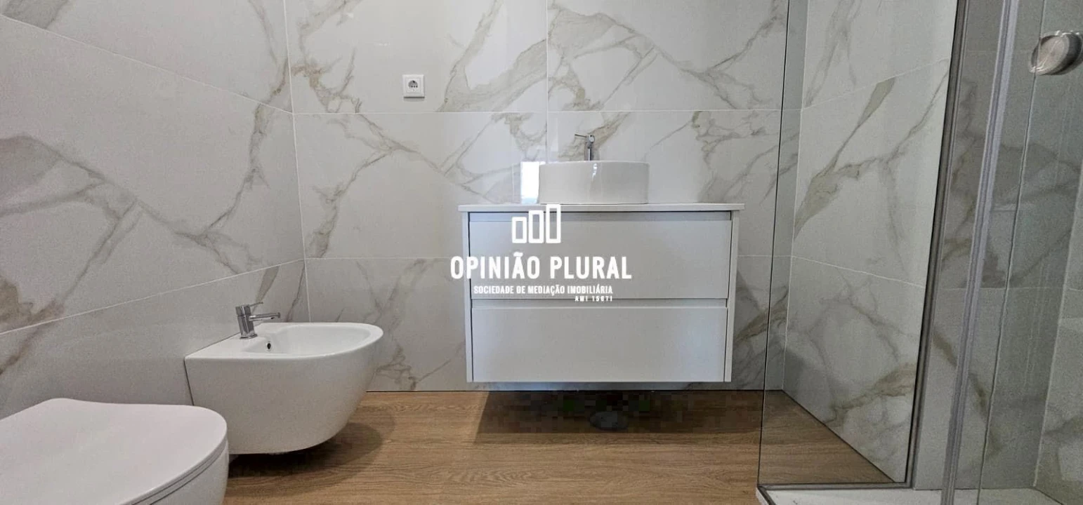 Apartamento T4 para Venda em Gulpilhares e Valadares Foto 12