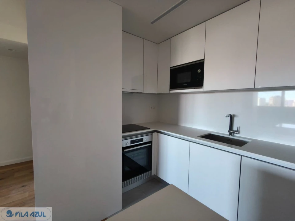 Apartamento T1 para Venda em Mafamude e Vilar do Paraíso Foto 15