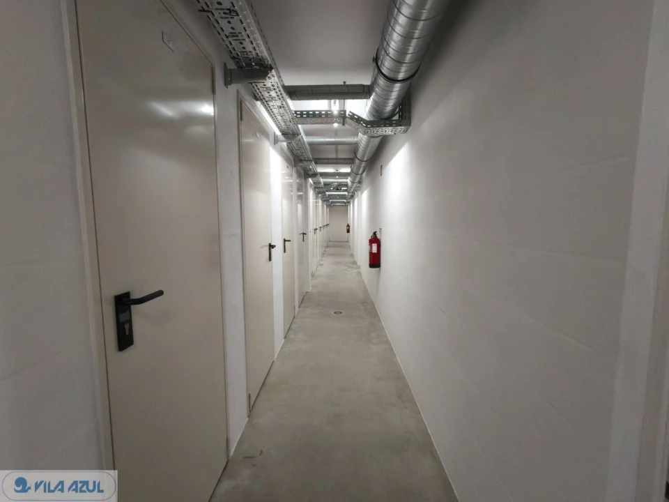 Apartamento T1 para Venda em Mafamude e Vilar do Paraíso Foto 25