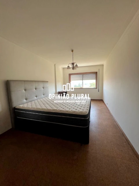Apartamento T3 para Venda em Santa Marinha e São Pedro da Afurada