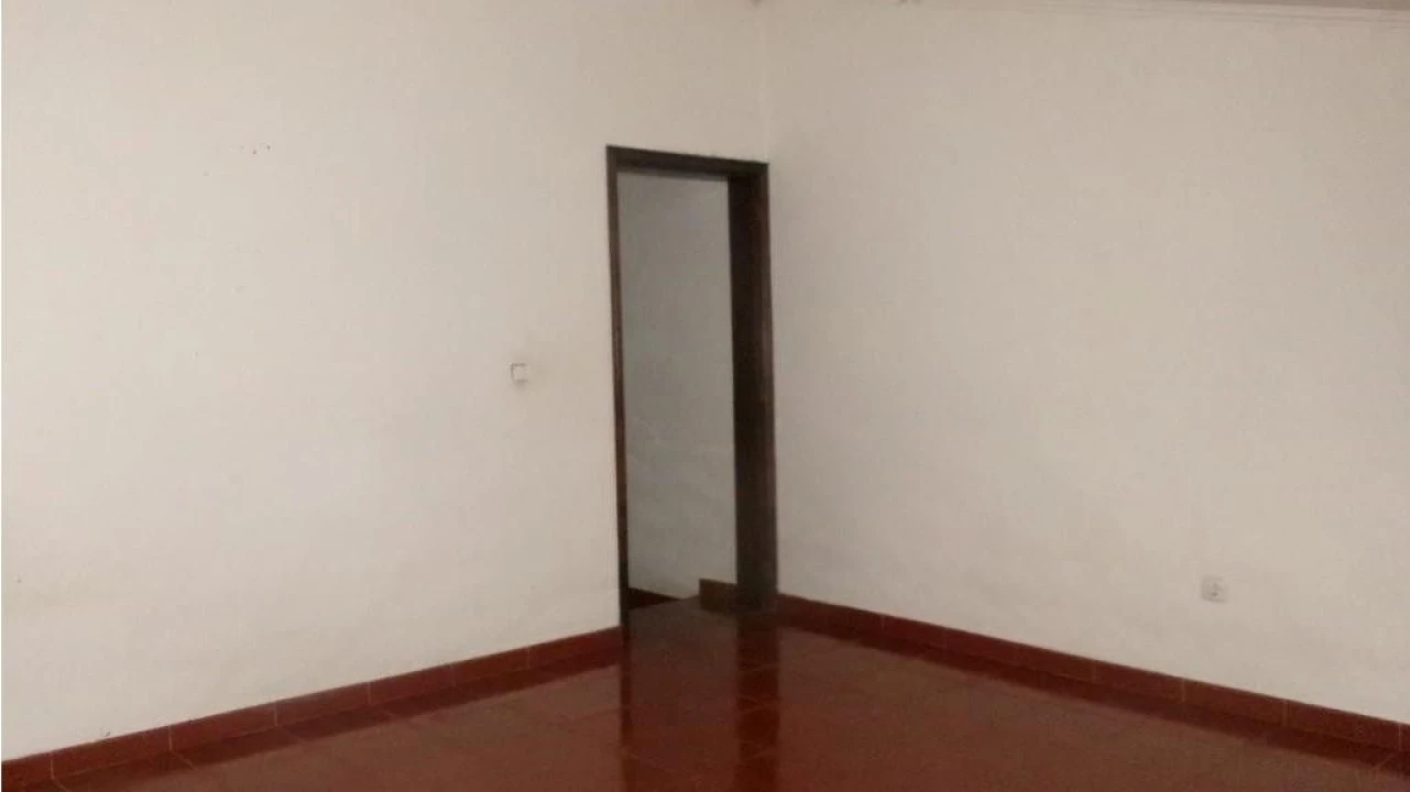 Moradia T5 para Venda em Alvito Foto 23