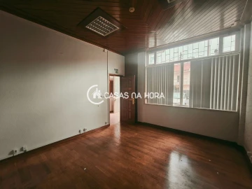 Loja para Arrendamento em Algueirão-Mem Martins