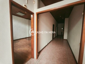 Loja para Arrendamento em Algueirão-Mem Martins